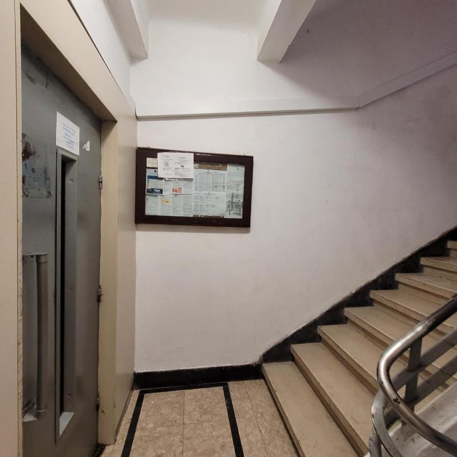 Anastasia Balcescu Apart 4 Self Check In Code From 2Pm Kitchen And Bedroom บูคาเรสต์ ภายนอก รูปภาพ